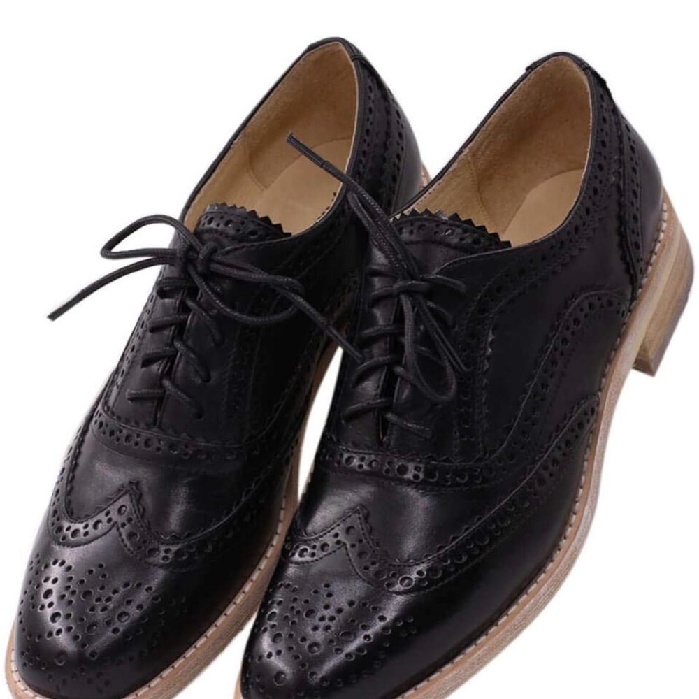 Jaro Vega - Mona Flying Women's Leather Wingtip Oxford Shoes - size 9